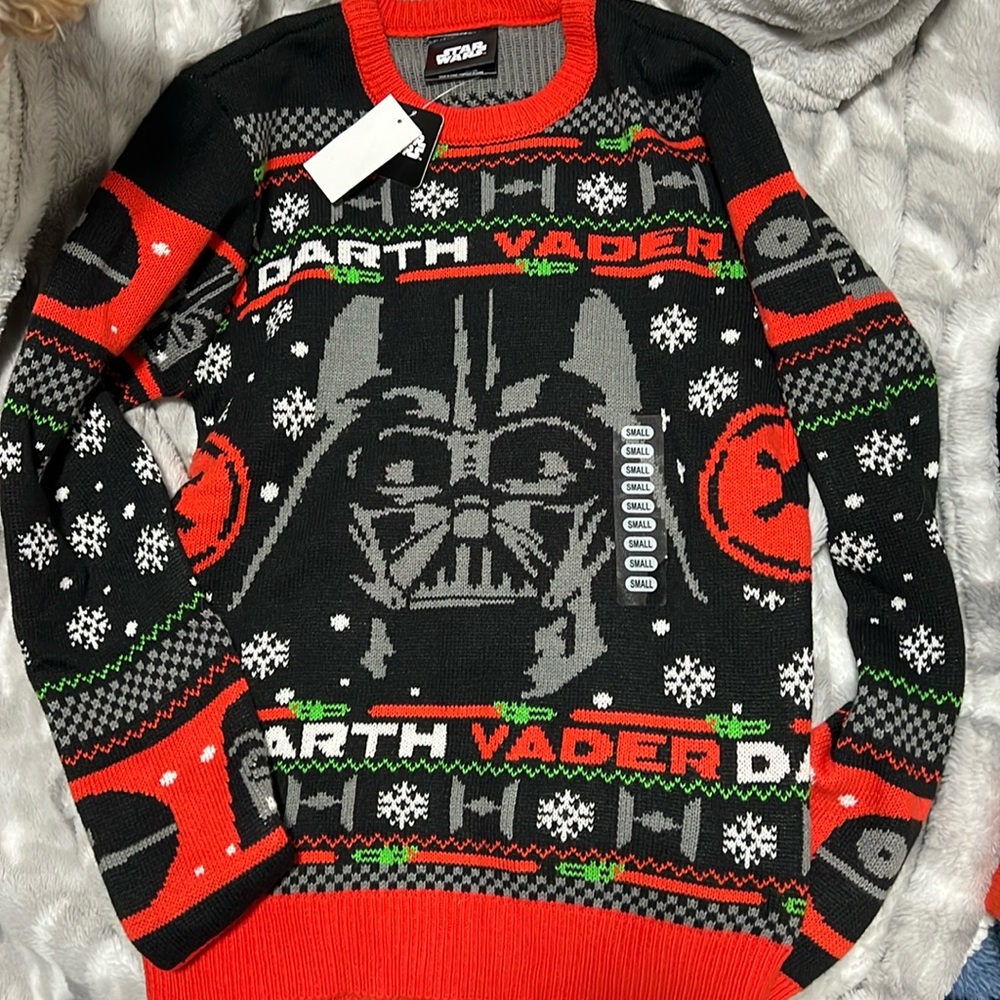 New Star Wars, Darth Vader Christmas sweater